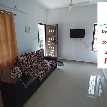 Space Villa Homestay Irimbranallur エクステリア 写真