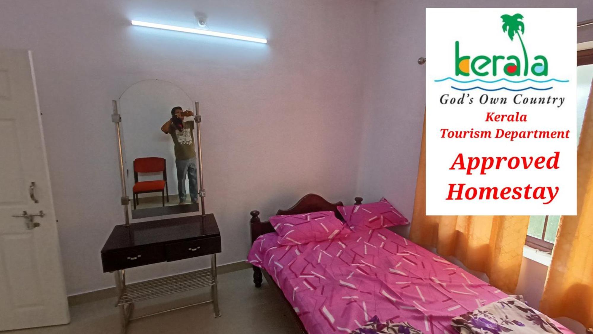 Space Villa Homestay Irimbranallur エクステリア 写真